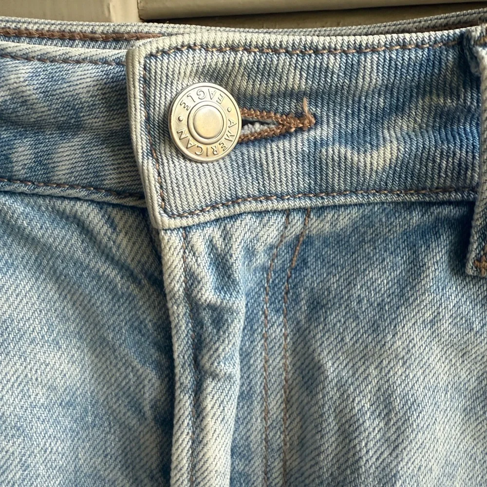 American Eagle mom jeans - Picture 3 of 9